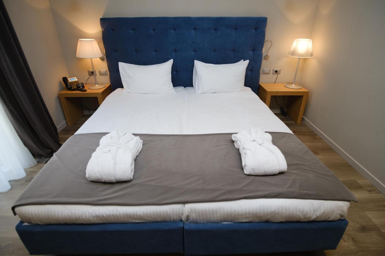 Il Decameron Luxury Design Hotel Oldenburg Bagian luar foto